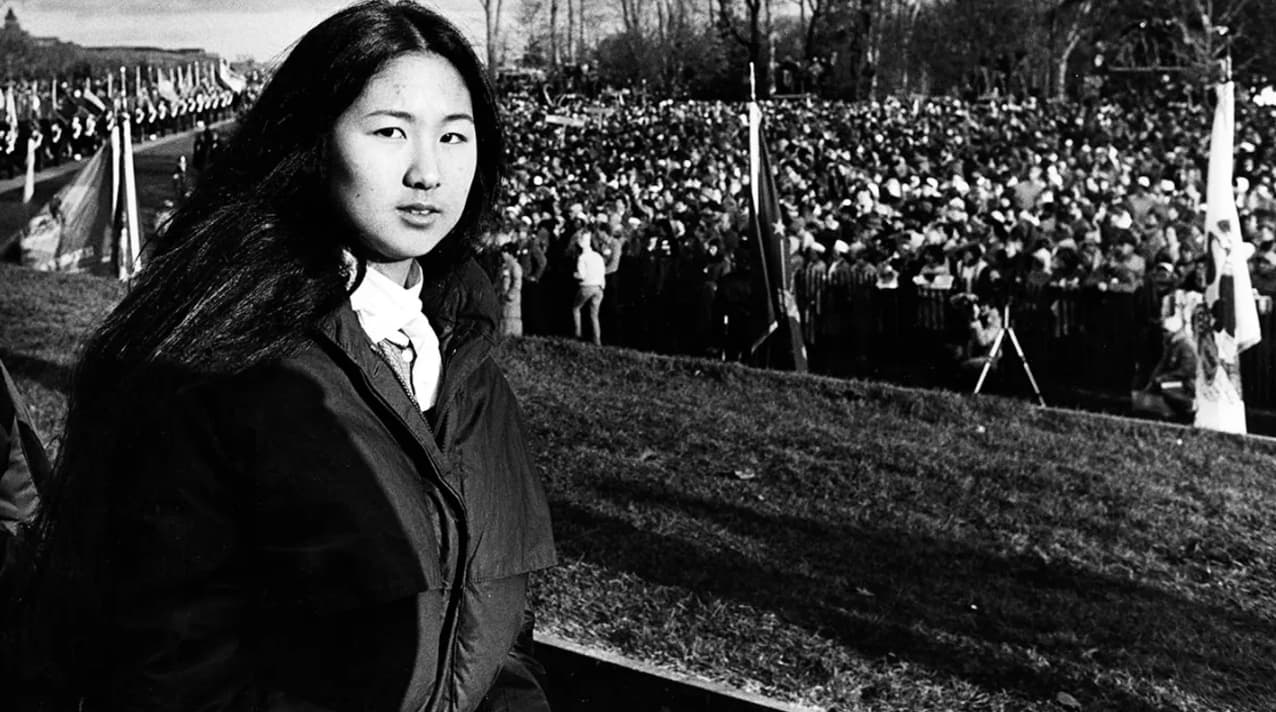 maya lin at vietnam memorial